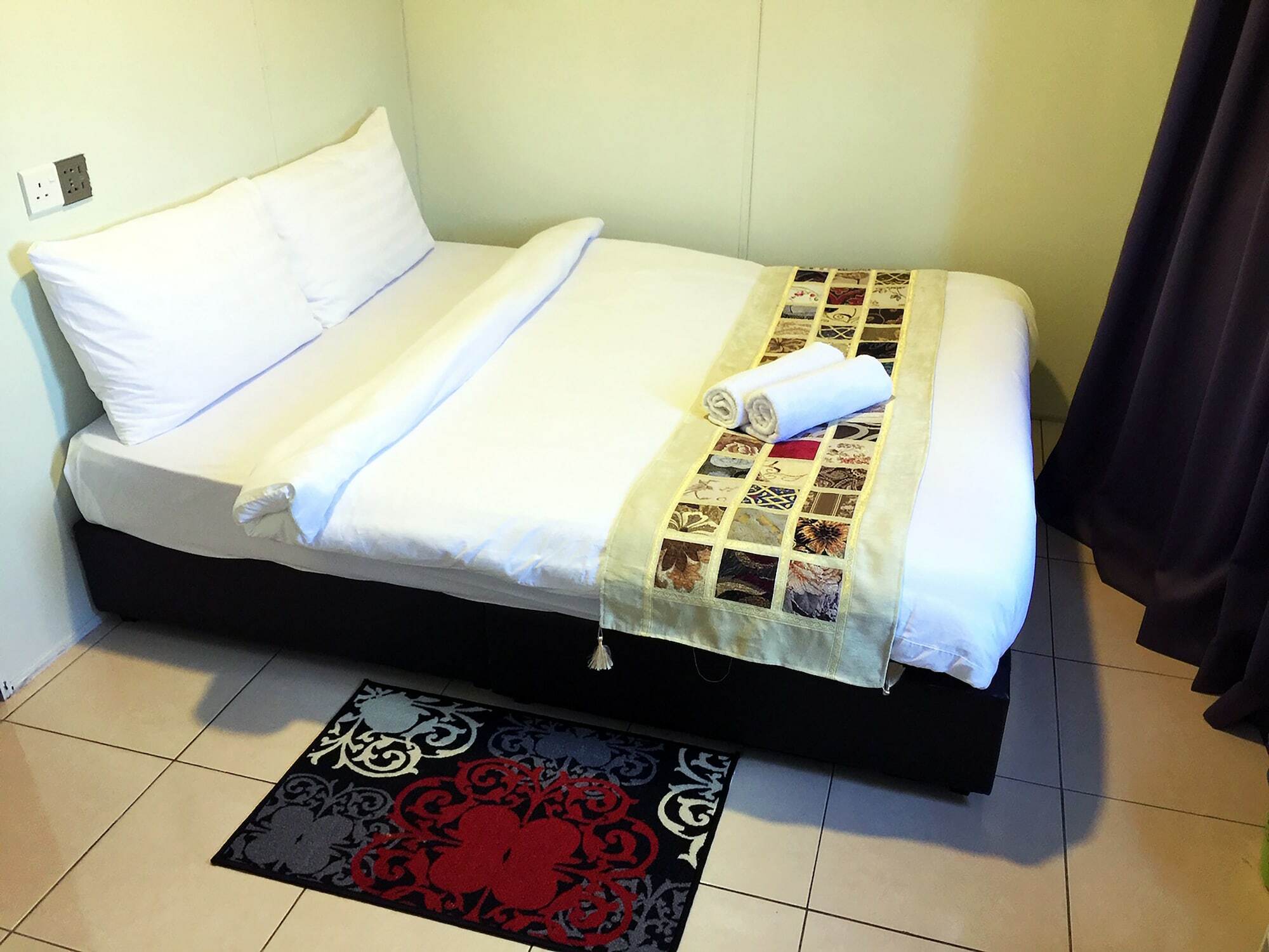 Milvus Hotel Kuah Exterior photo
