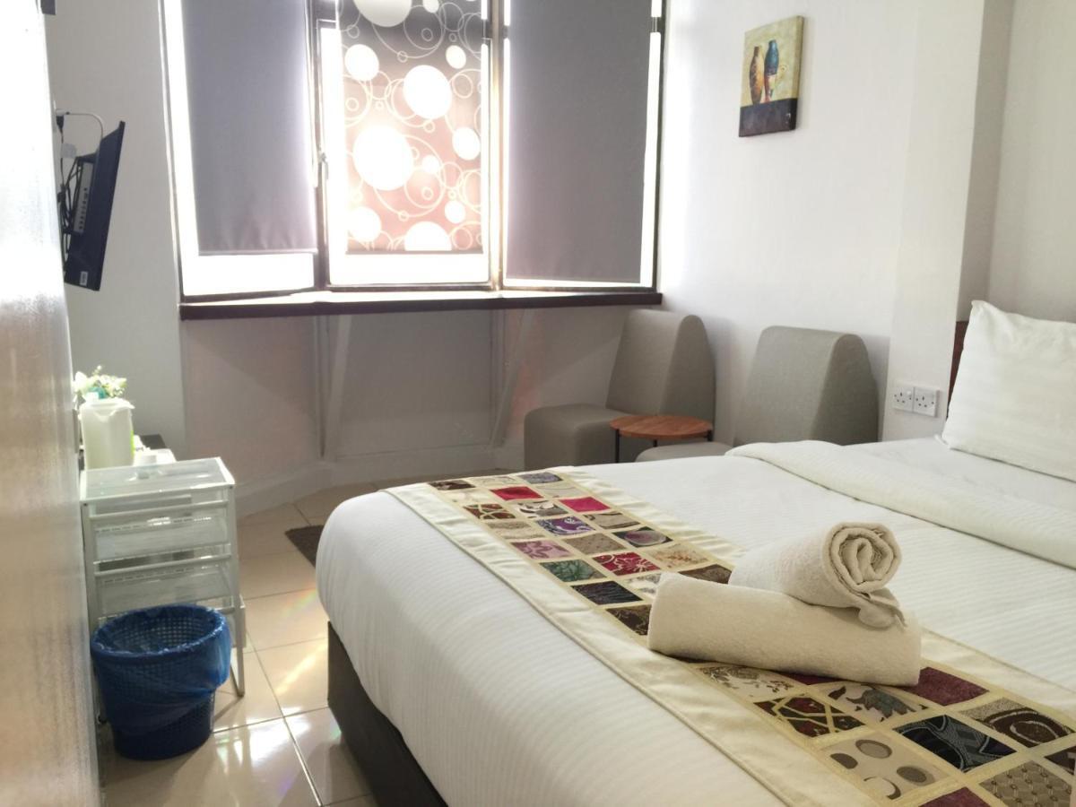 Milvus Hotel Kuah Exterior photo